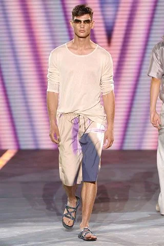 Look 32